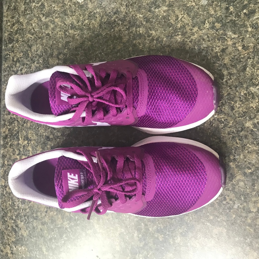Nike Downshifter 7 Purple Violet Shoe 5Y/6.5
